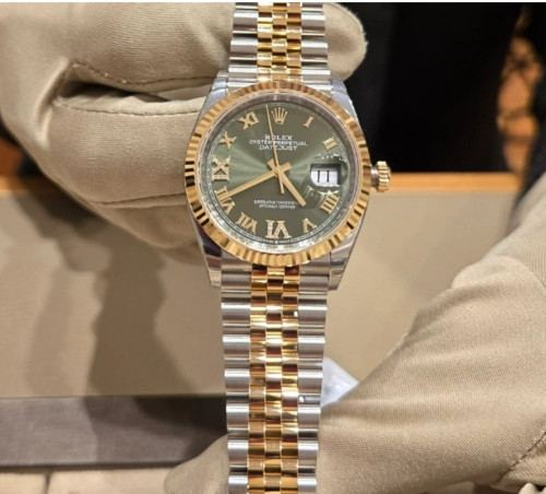 롤렉스(ROLEX)데이져스트 쥬빌리 플루티드 오이시터 콤비