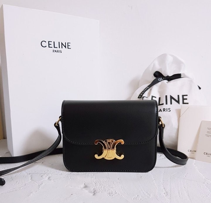 고급 틴 샤이니 카프스킨 트니옹프백 스몰