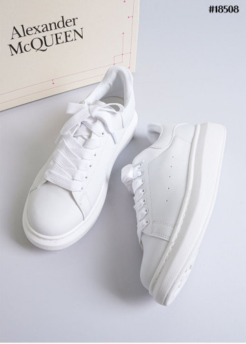 🔆 [Alexander McQUEEN] 알렉산더 맥퀸 오버사이즈드 스니커즈 화이트 🔆
