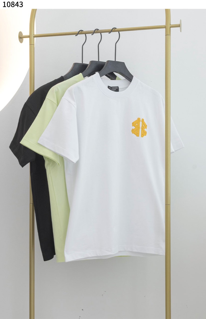 #발렌시아가 [BALENCIAGA] 발렌시아 BB 로고 반팔 티셔츠 신상입고💢 #상의 #티셔츠 #10843