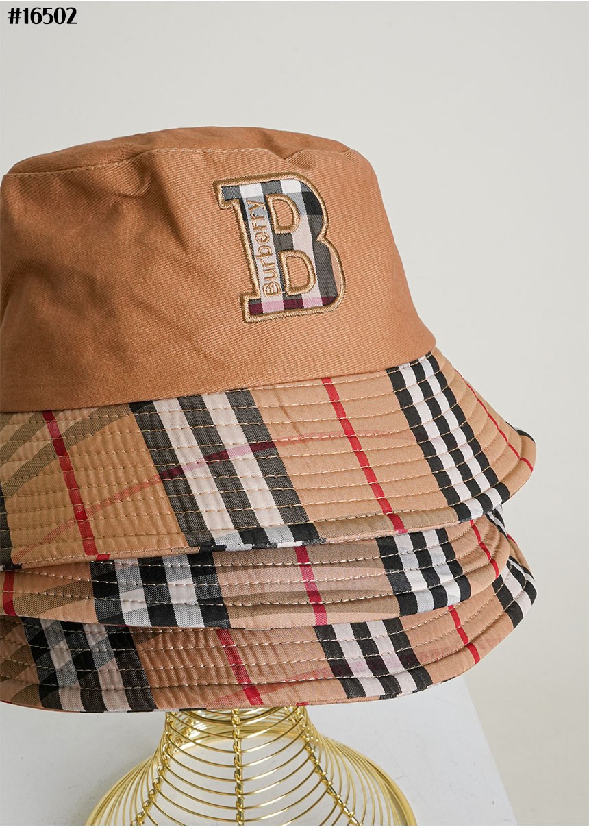🔆 [BURBERRY] 버버리 레터링 자수 로고 B 패치 배색 버킷햇 🔆