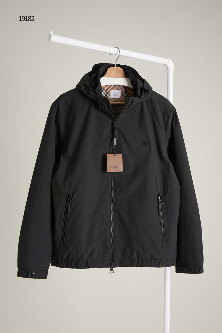 🔆 [BURBERRY] 버버리 EKD기사로고 남성 후드  자켓 🔆