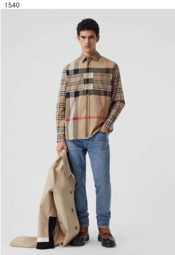 #버버리 [BURBERRY] 패치워크 셔츠 세일💢💢💢 #상의 #테크 #티셔츠 #1540