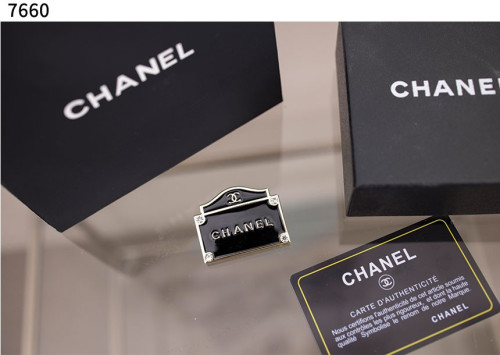 #샤넬 [Chanel] 사넬 블랙 메탈 브로치 신상입고💢 #브로치 #7660
