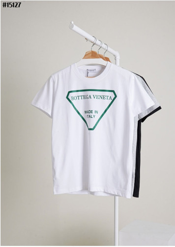 🔆 [Bottega Veneta] 보테가베네타 시그니처 삼각 로고 그래픽 코튼 티셔츠 🔆