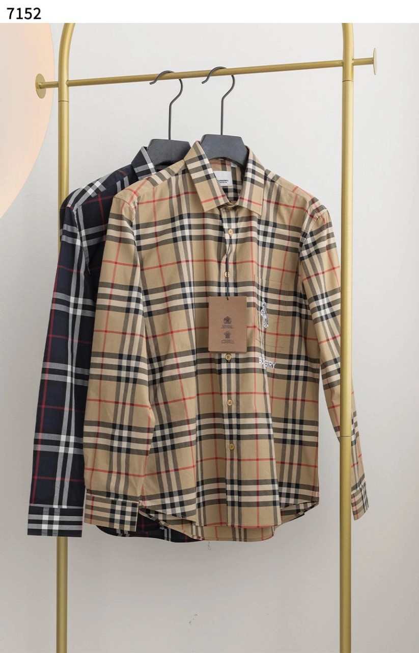#버버리 [BURBERRY] 버버리 올오버 체크 프린팅 셔츠 신상입고💢 #상의 #셔츠 #7152
