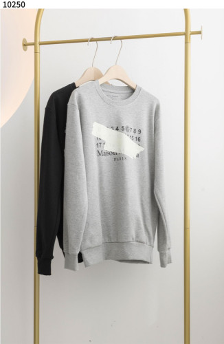 #메종마르지엘라 [Maison Margiela] 마르지엘라 테이프 나염 맨투맨 신상입고💢 #상의 #티셔츠 #10250