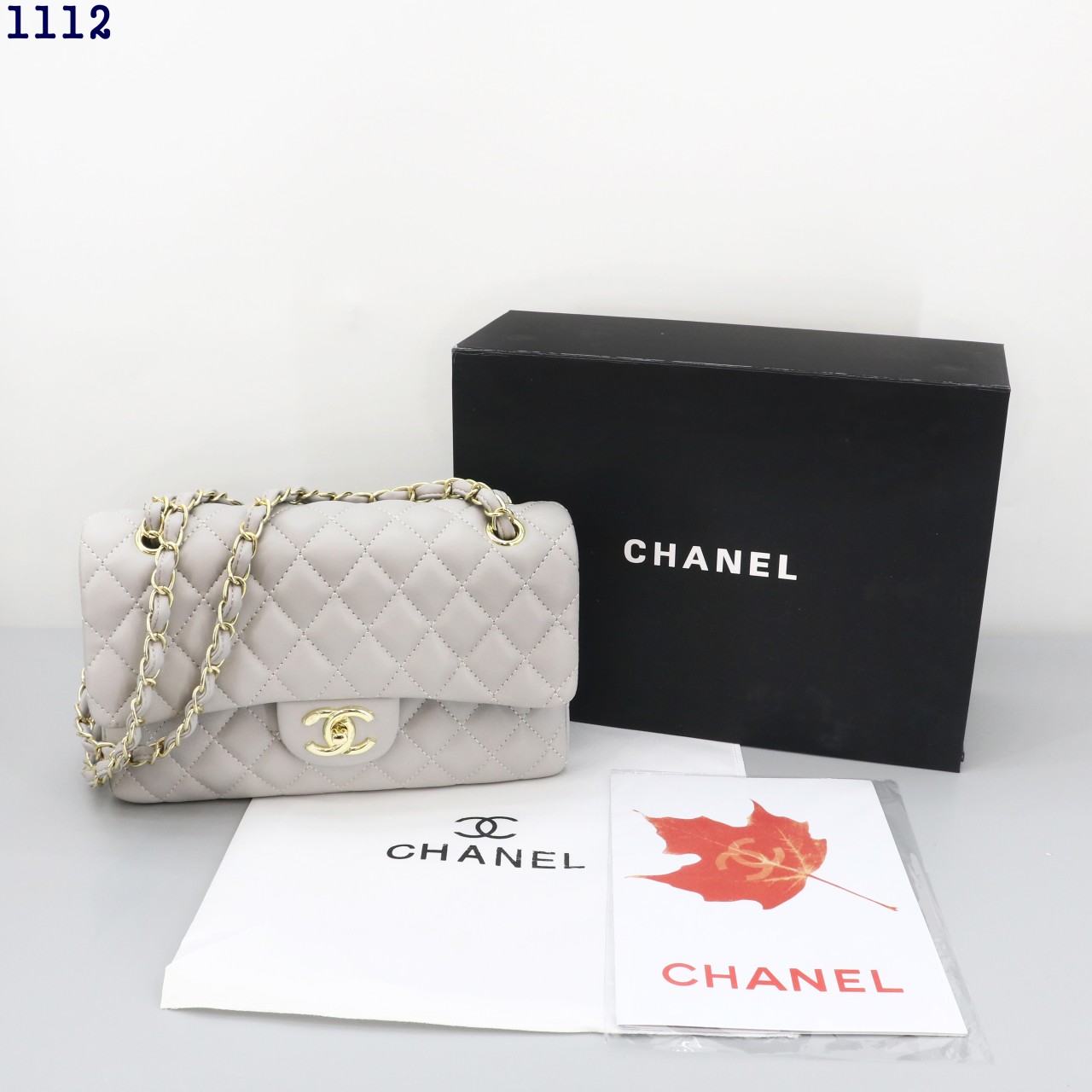 👹샤* 클래식 미디움 플랩백 램스킨 & 골드 메탈 그레이👹