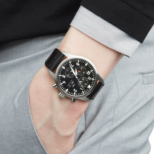 IWC 파일럿 워치 크로노그래프