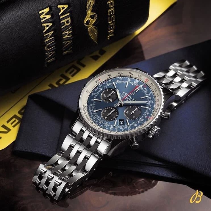 브라이틀링 내비타이머01 크로노그래프 43 청판