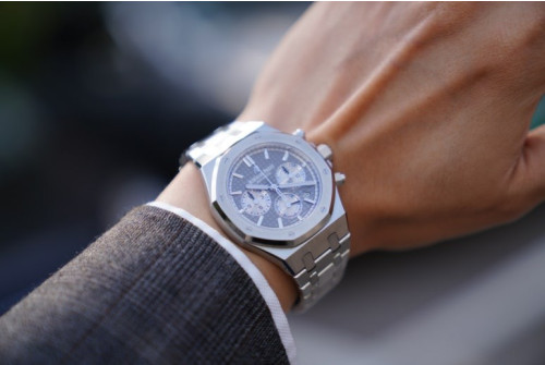 오데마피게 로얄오크 그레이판 크로노 그래프