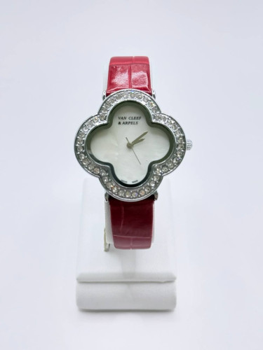 반클리프 알함브라 미디움-