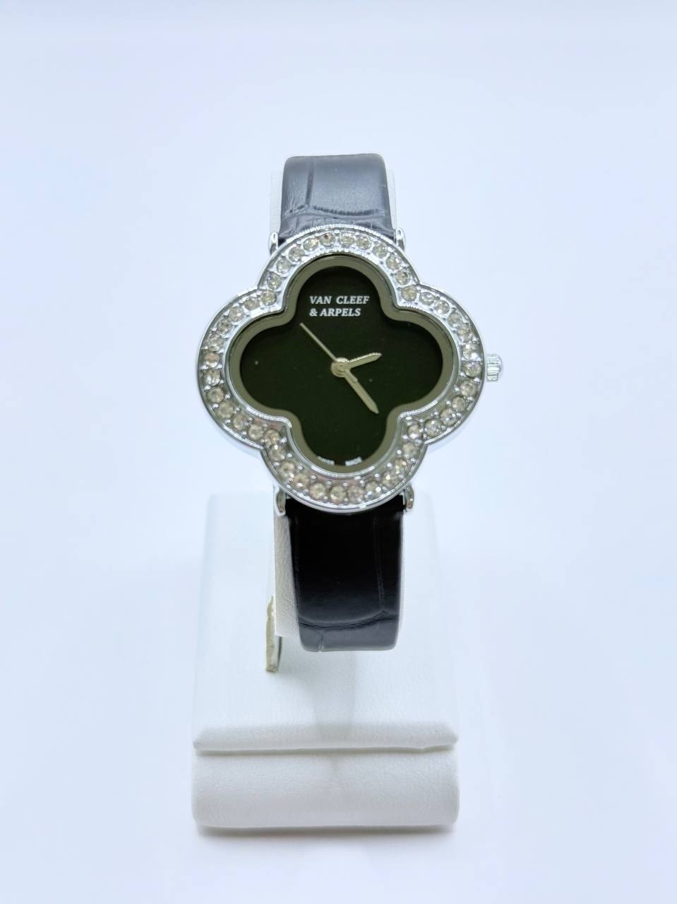 반클리프 알함브라 미디움-