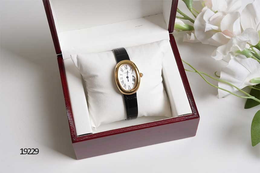 🔆 [CARTIER] 까르띠에 여성 베누아 워치 스몰 금장🔆