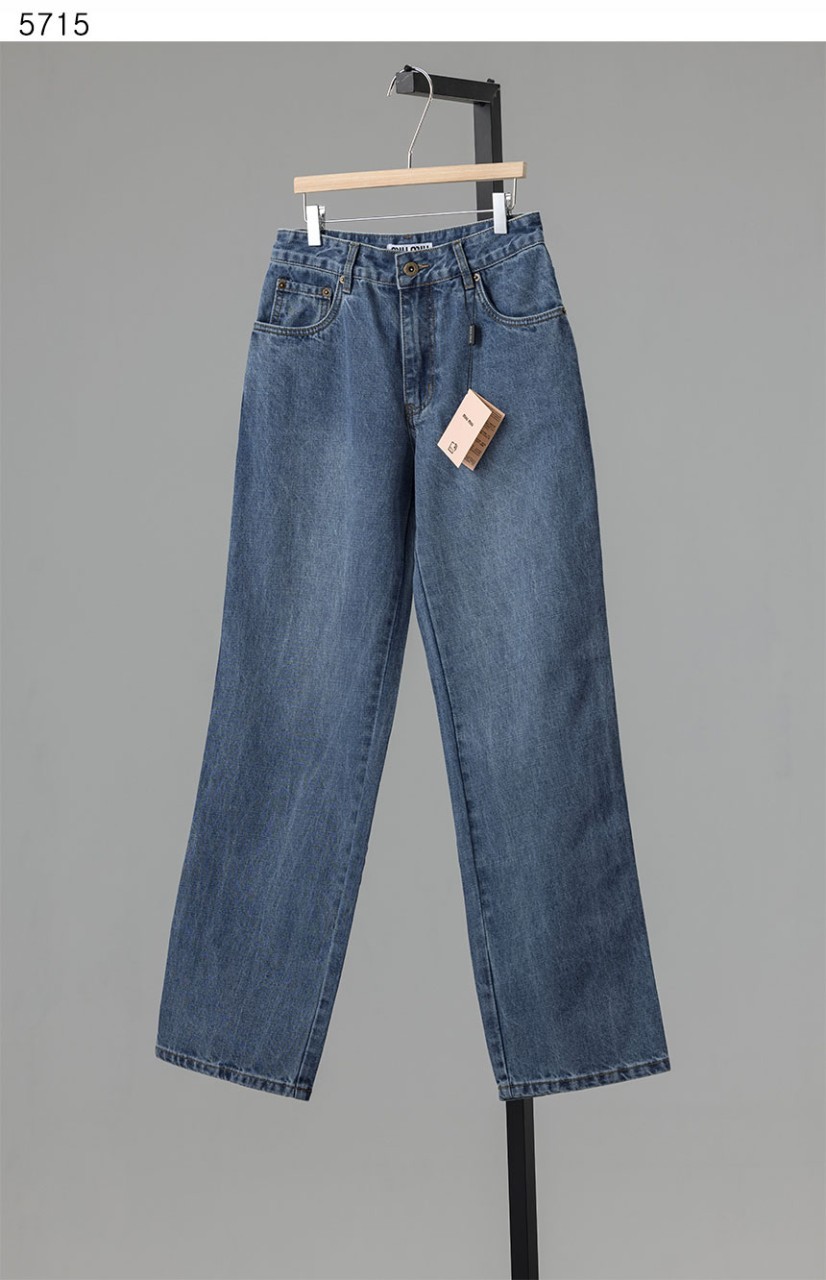 #미우미우 [MIU MIU]  여성 일자핏 데님진 세일💢💢💢 #하의 #팬츠 #5715