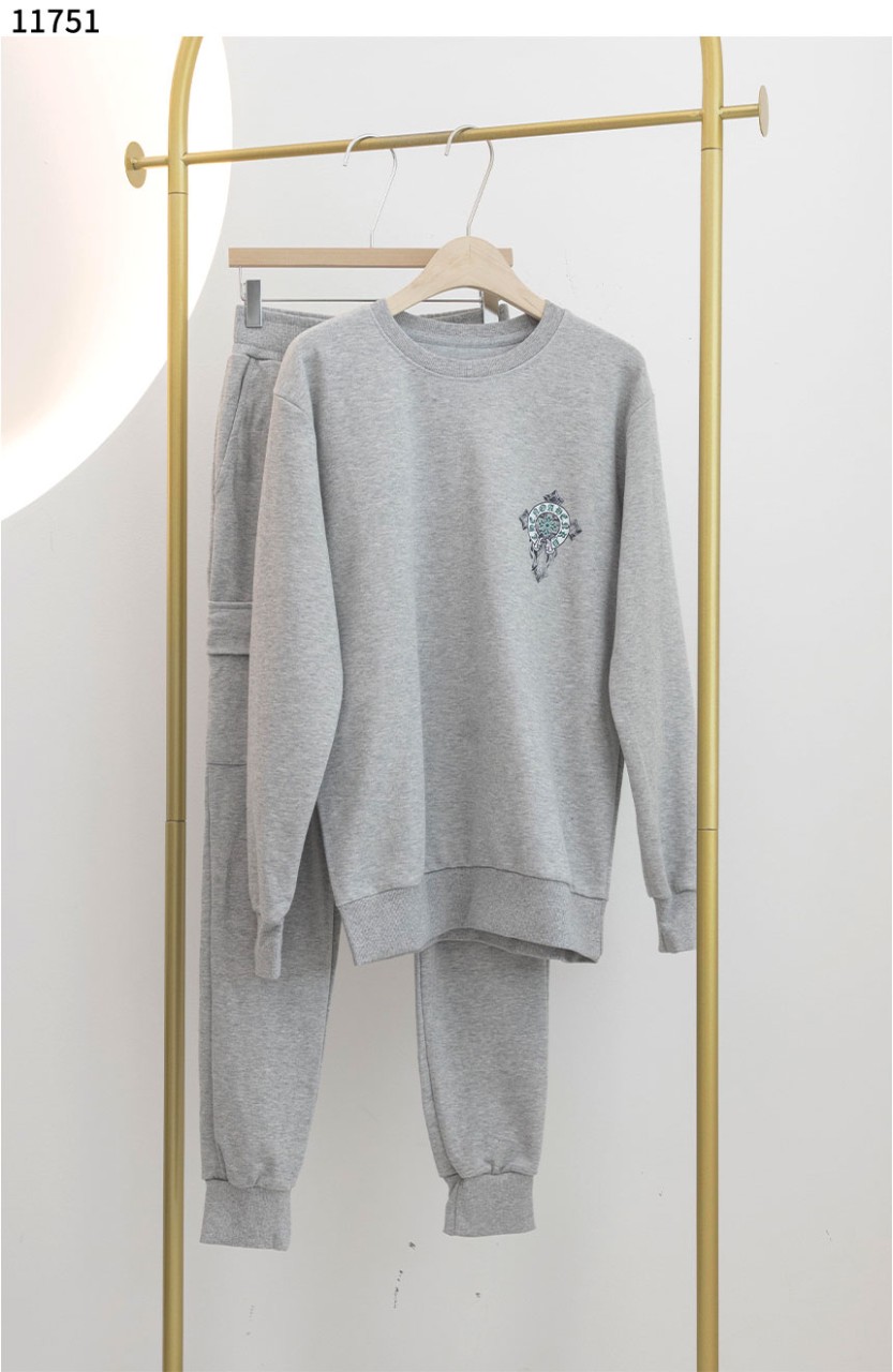 #크롬하츠 [Chrome Hearts] 맨투맨 조거팬츠 세트 신상입고💢 #세트 #11751