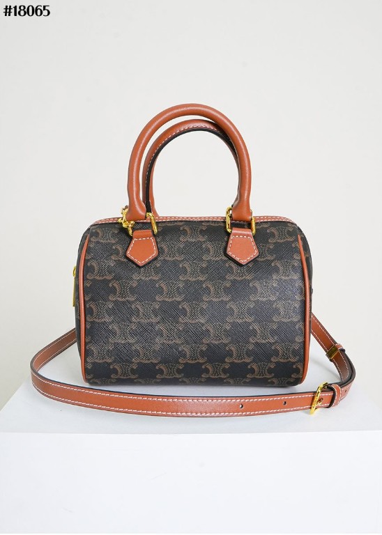 🔆 [CELINE] 셀린느 퀴르 트리옹프 스몰 보스턴백 🔆