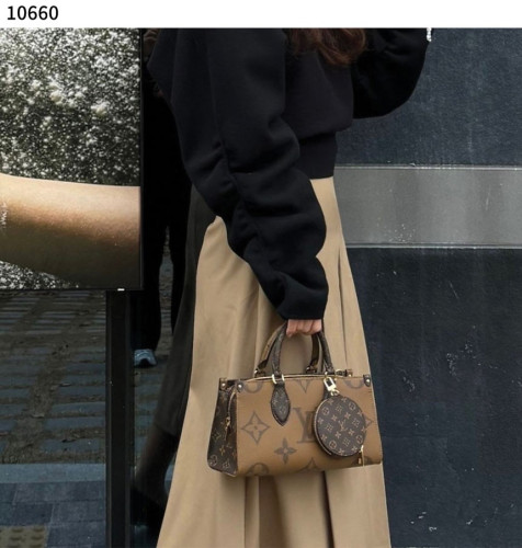 #루이비통 [LOUIS VUITTON] 수입프리미엄급 루이비통 온더고 이스트 웨스트 체인 신상 입고💢 #태그 #가방 #10660