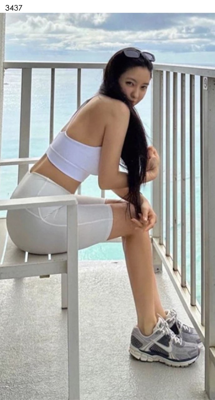 #나이키 [Nike] 수입프리미엄급 나이키 줌 보메로5 신상 입고💢 #태그 #신발 #3437