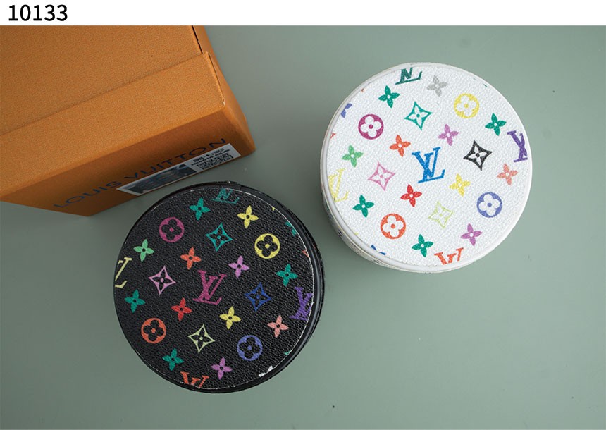 #루이비통 [Louis Vuitton] 루이비통 모노그램 거울 악세서리 케이스 신상입고💢 #케이스 #10133