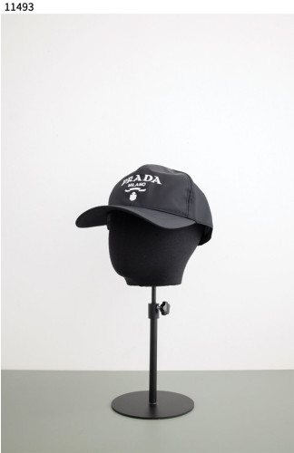 #프라다 [PRADA] 리나일론 베이스볼 캡 신상입고💢 #모자 #11493