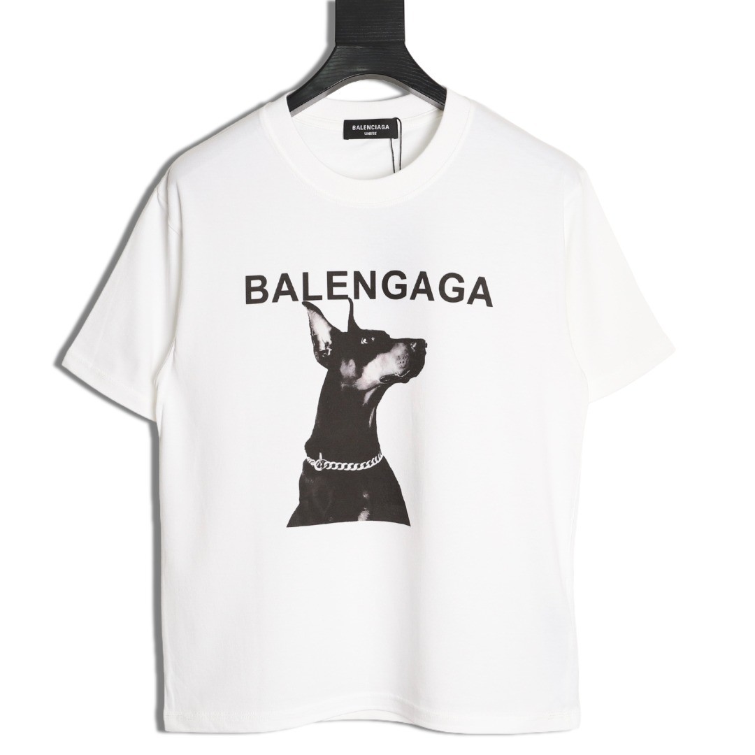 #발렌시아가 반팔티