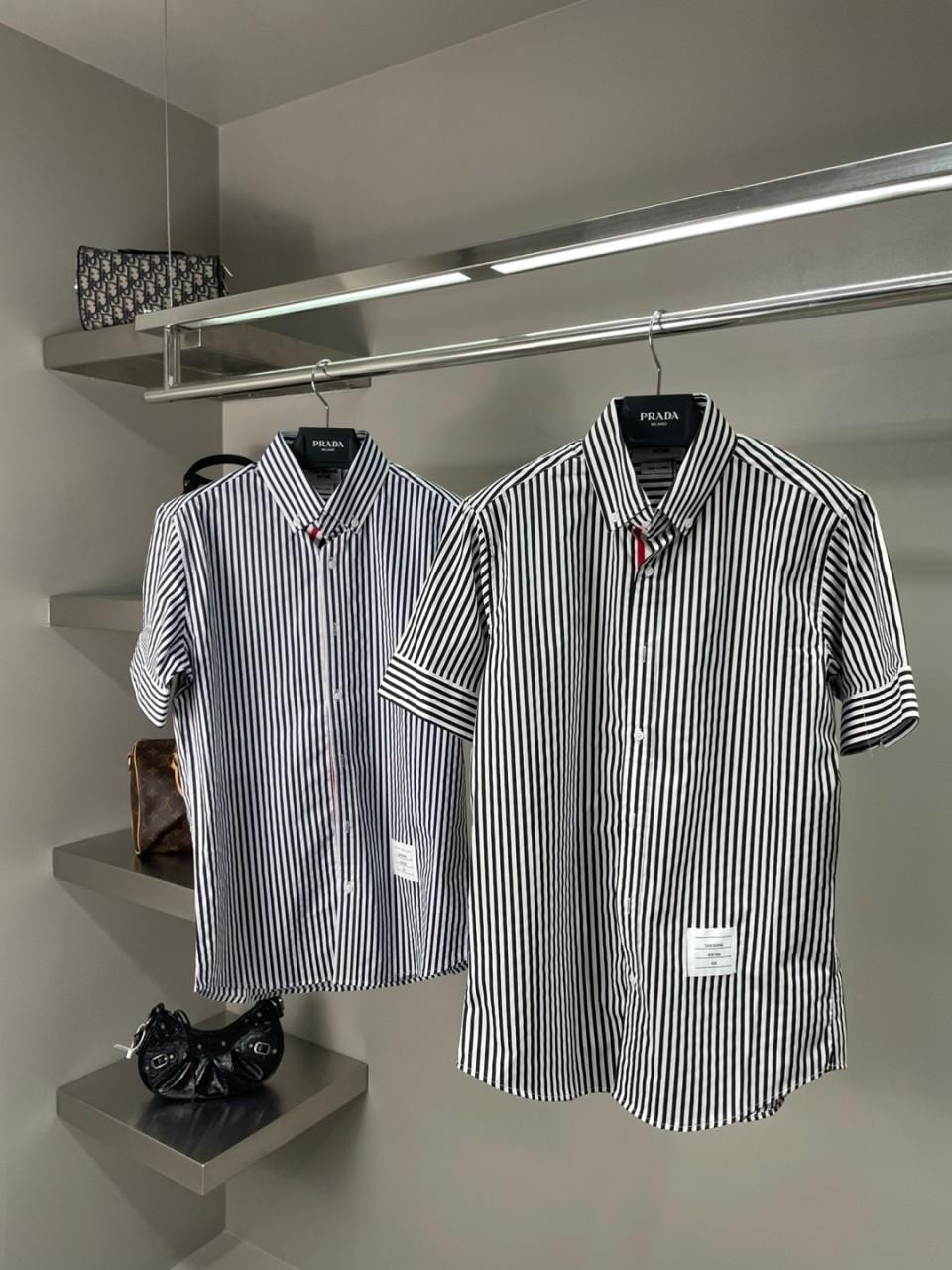 TB 스트라이프 반팔 셔츠 2color