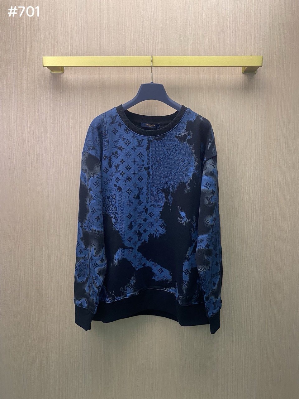 #루이비통 24FW 캐슈플라워 루즈핏 라운드 맨투맨 남여공용