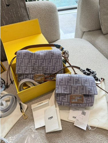 펜디 맘마백 스몰  미듐