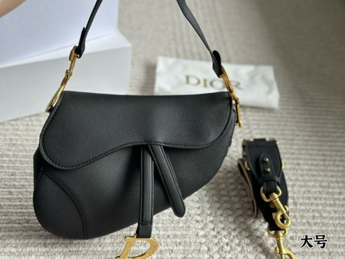 디올  새들백 크로스백