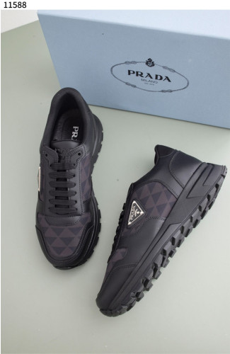 #프라다 [PRADA] 25 SS 다이아몬드 패턴 가죽 스니커즈 신상입고💢 #신발 #11588
