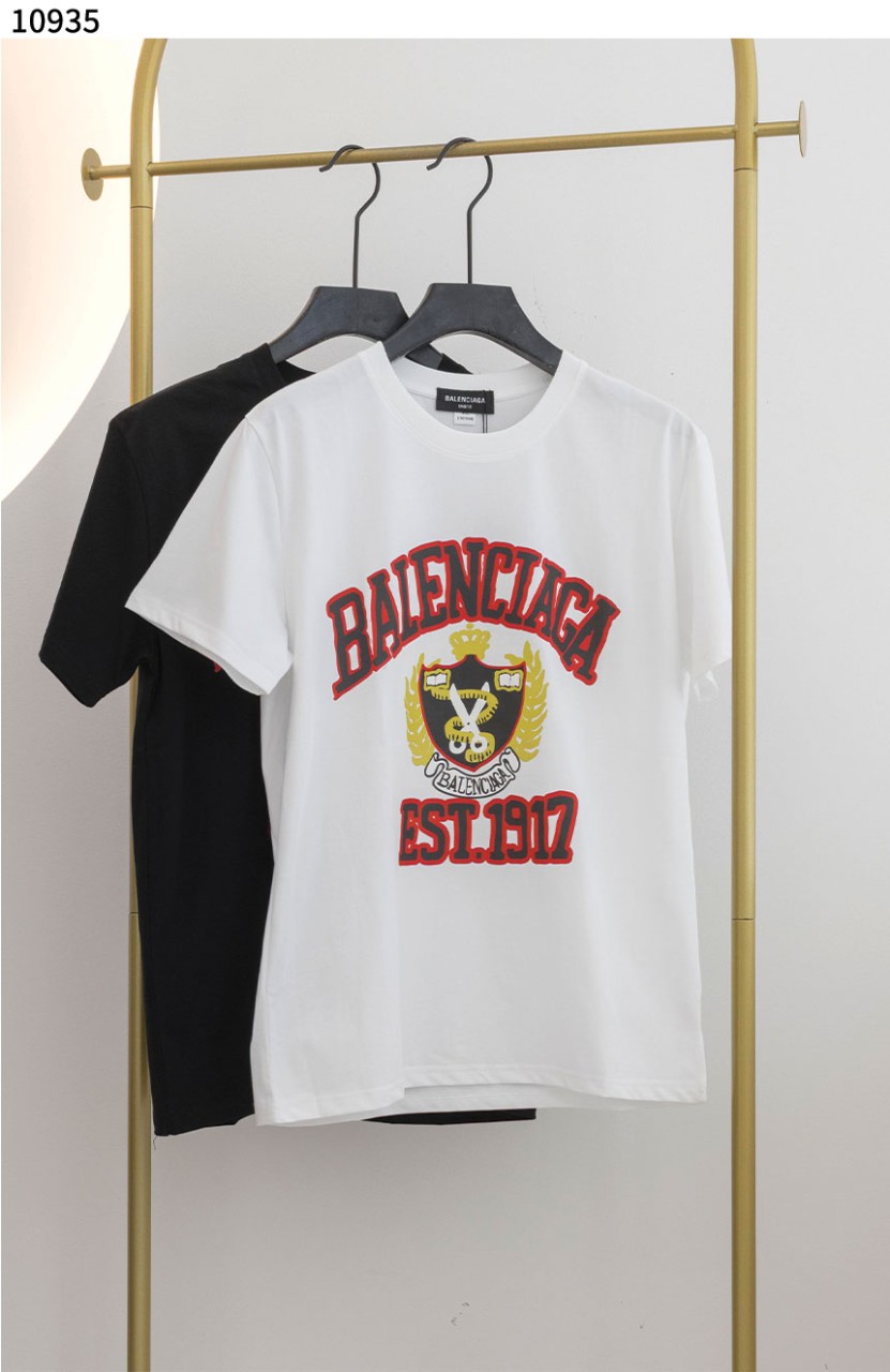 #발렌시아가 [BALENCIAGA] 발렌시아가 칼리지 코튼 티셔츠 신상입고💢 #상의 #티셔츠 #10935