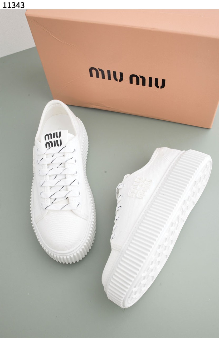 #미우미우 [MIU MIU] 데님 워시드 플랫폼 스니커즈 신상입고💢 #신발 #11343