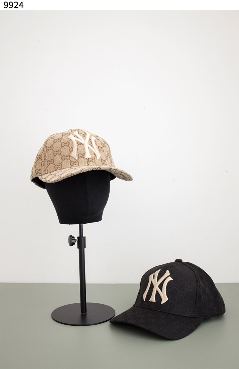 #구찌 [GUCCI] 구찌 뉴욕로고 볼캡 신상입고💢 #모자 #9924