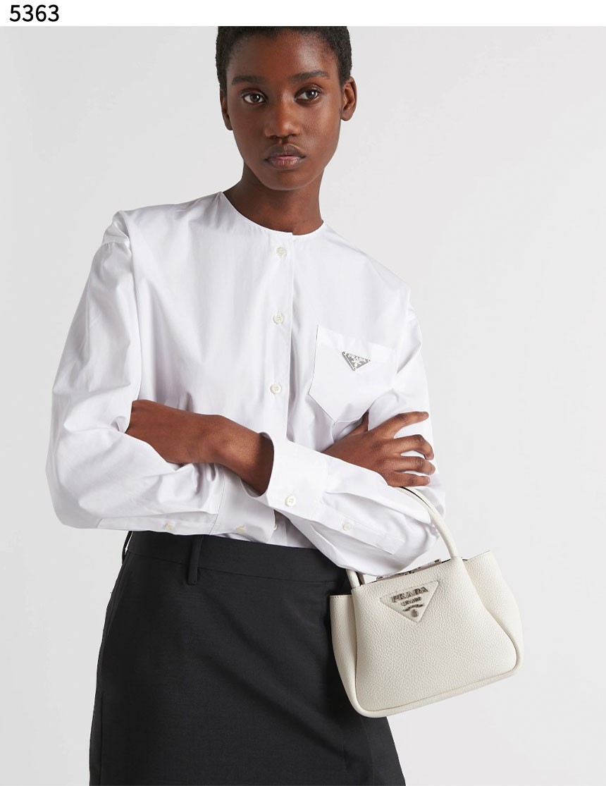 #프라다 [PRADA] 수입프리미엄급 프라다 가죽 미니 핸드백 신상 입고💢 #태그 #가방 #5363