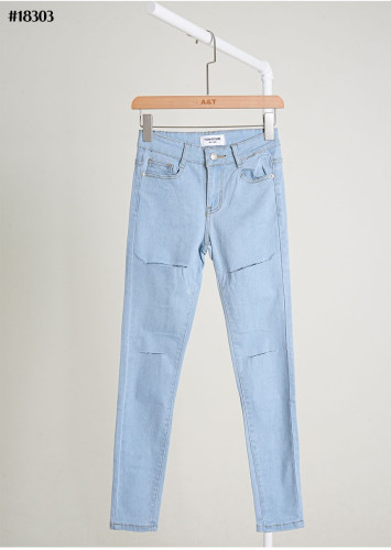 🔆 [THOM BROWNE] 톰브라운 스틸 로고 데미지 슬림핏 데님 팬츠 🔆