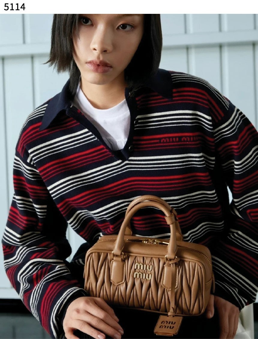 #미우미우 [MIU MIU] 수입프리미엄급 아르카디 마테라쎄 나파 가죽백 정품급 신상 입고💢 #태그 #가방 #5114