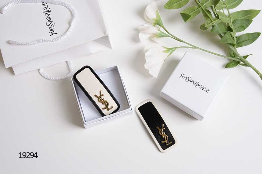 🔆 [SAINT LAURENT] 생로랑 금장로고 헤어핀 🔆