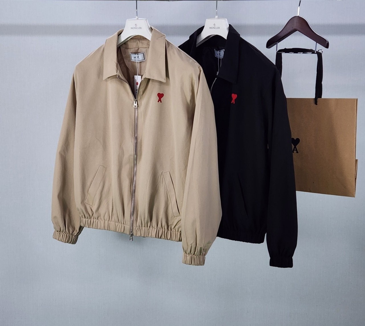 아*미 스몰하트 봄버자켓(남녀공용) 입고~~