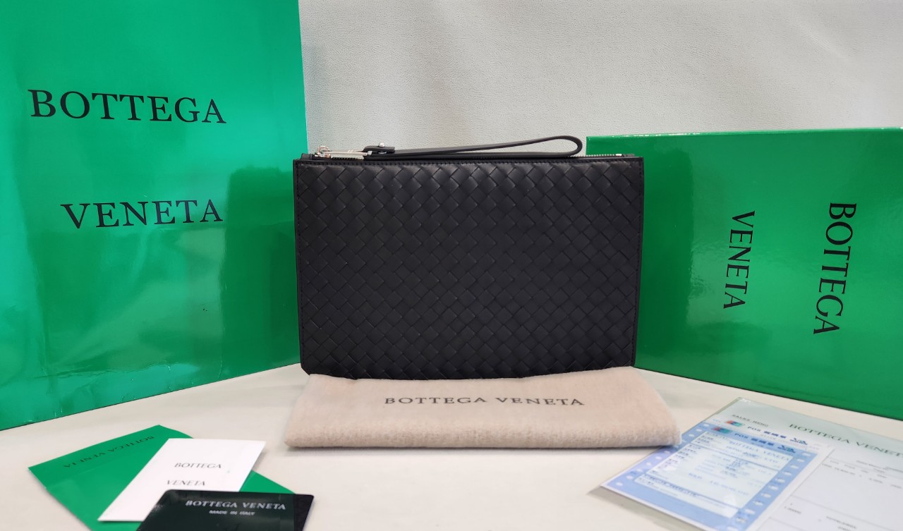 보*테가베네타 피콜로 스탠딩 파우치 클러치 최상위버전 168-337 (남녀공용) 입고~