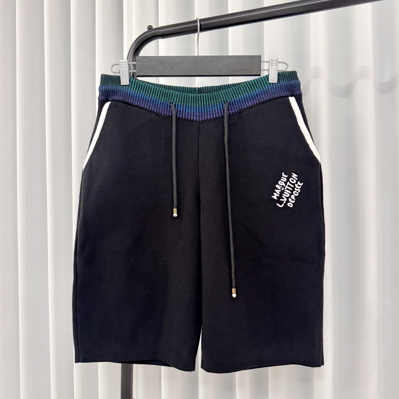 ➰루이비통 코튼 저지 컬리지 니트 쇼츠