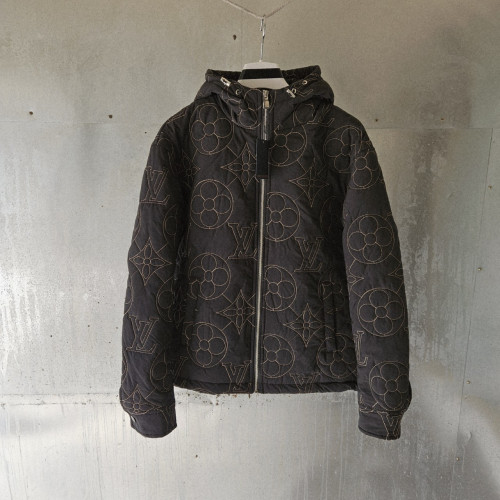 루*비* 모노그램 플라워 퀄팅 후드자켓