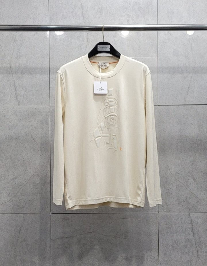 H 긴팔 슬리브 티셔츠입고!!