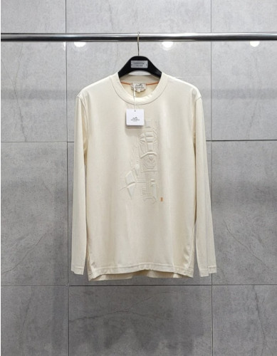 H 긴팔 슬리브 티셔츠입고!!