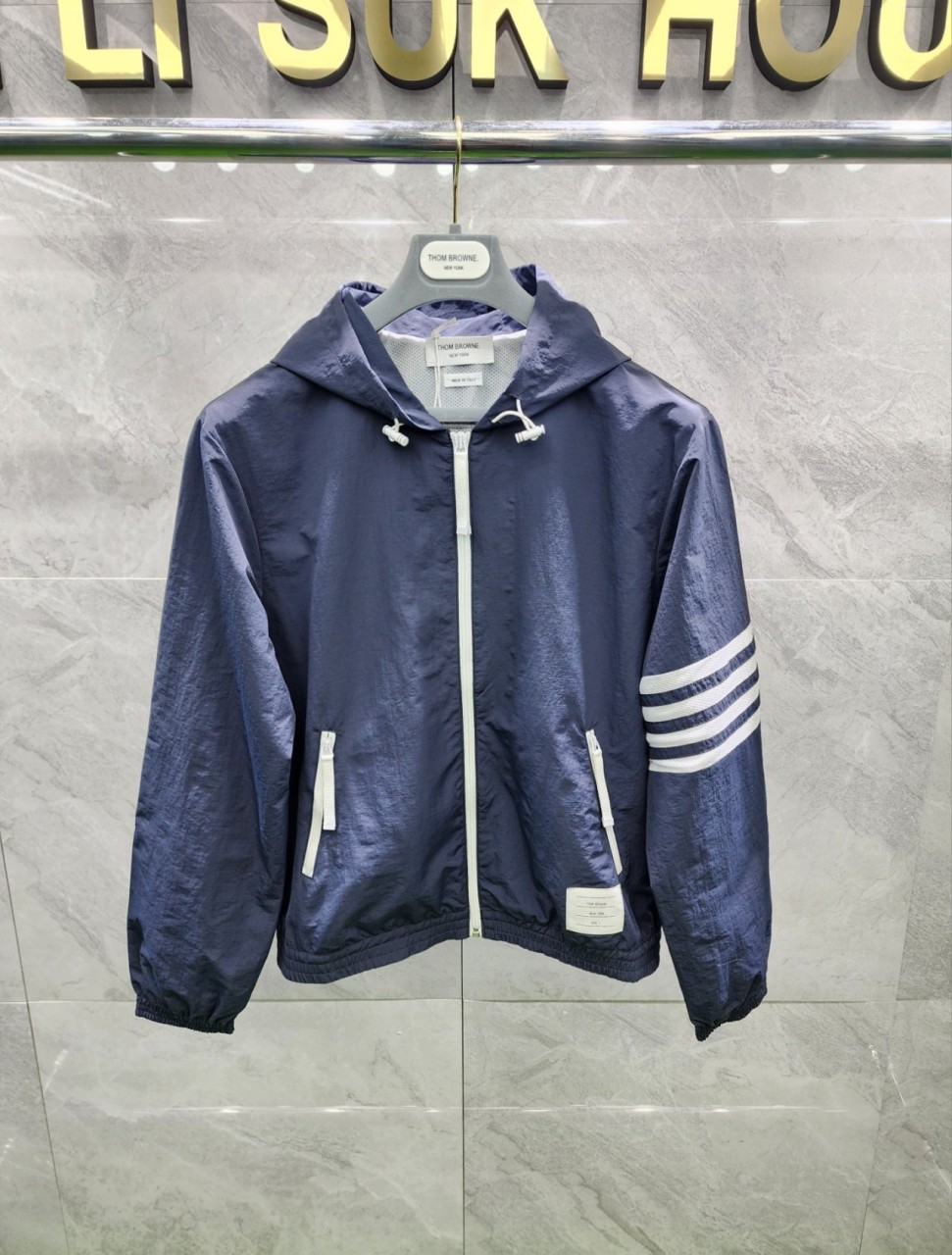 T 립스탑 메쉬 사선완장 바람막이 자켓