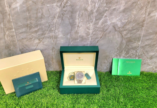 R 데이저스트41 스틸 청판10P 베젤바겟다이아 쥬빌레