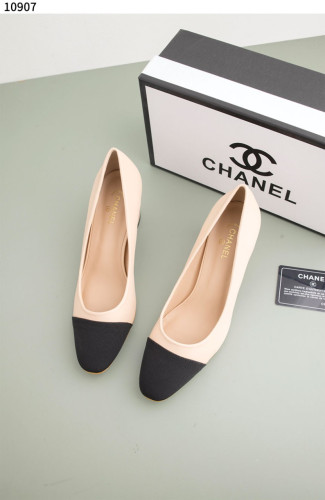 #샤넬 [Chanel] 샤넬 여성 배색 펌프스 힐  신상입고💢 #신발 #10907