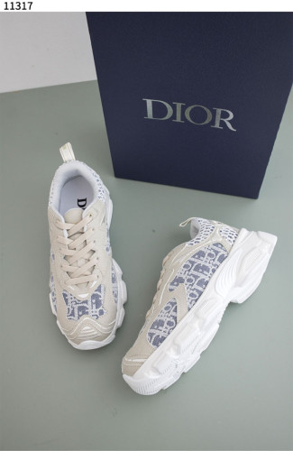 #디올 [Christian Dior] 바이브 샴브레이 오블리크 레더 스웨이드 스니커즈 신상입고💢 #신발 #11317