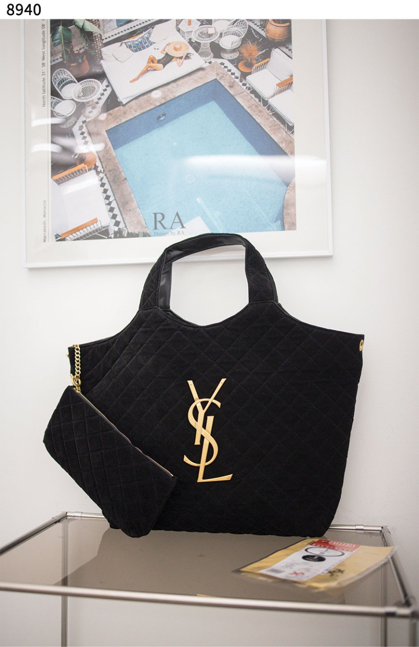 #입생로랑 [YSL] 생로랑 아이케어 맥시 벨벳 쇼퍼백 신상입고💢 #가방 #8940