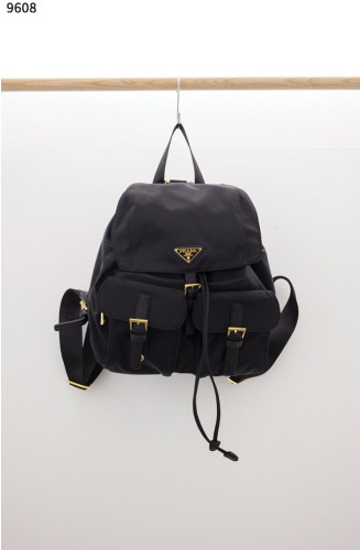 #프라다 [PRADA] 프라다 리에디션 금장 로고 백팩 스몰 신상입고💢 #가방 #9608